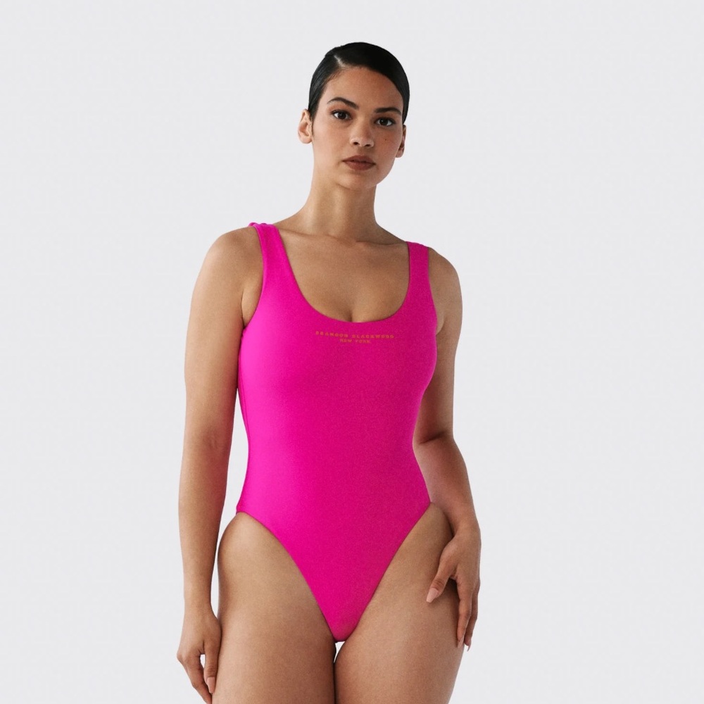 🔴Express Vibrant hot pink Body Contour bodysuit